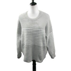 Lola B Gray/White Crew Neck Fuzzy Sweater Size XL